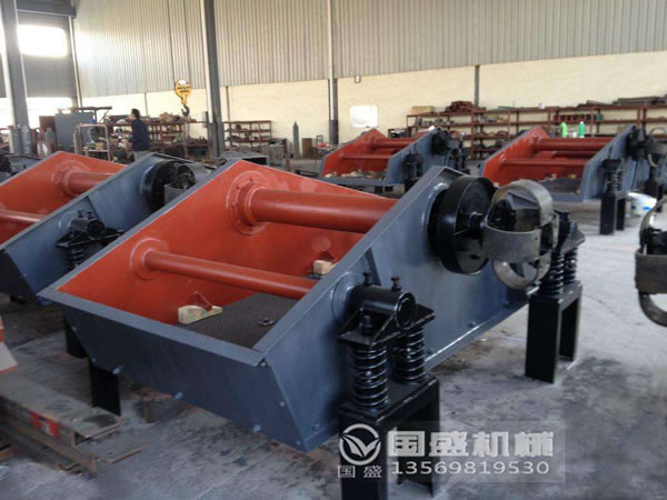 YA型圓振動(dòng)篩使用問(wèn)題 YA型圓振動(dòng)篩使用問(wèn)題